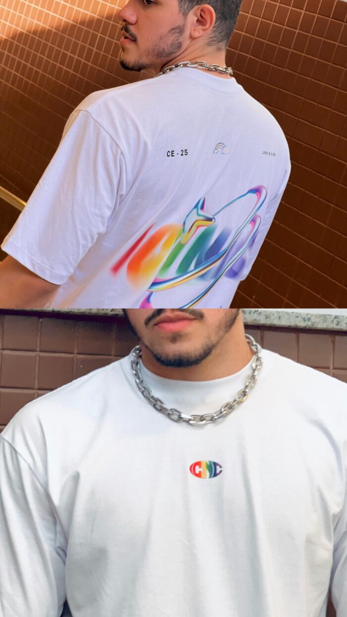 Camiseta Oversized Pride Branca